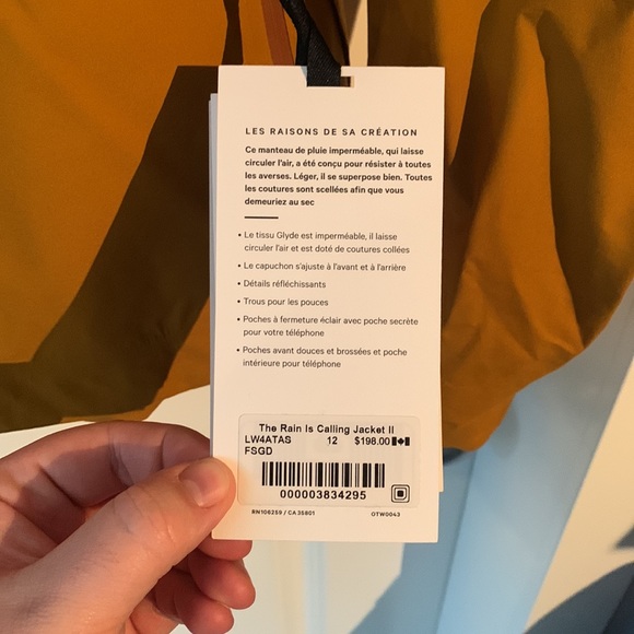 Women's lululemon The Rain Is Calling Jacket II - Size 12 - Gold/Yellow NWT - Picture 3 of 6